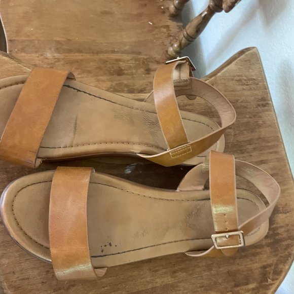 Brown micro platform sandal - Picture 2 of 4